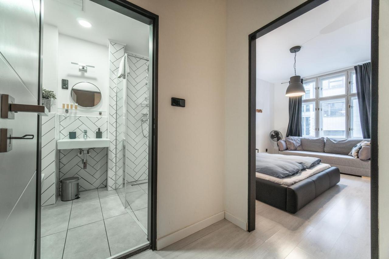 Sunny Central Apartment On Wenceslas Square By Easybnb ปราก ภายนอก รูปภาพ