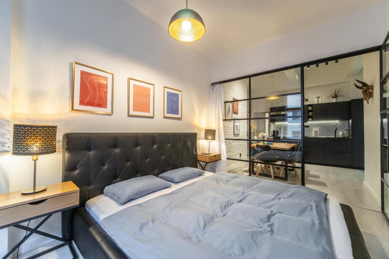 Sunny Central Apartment On Wenceslas Square By Easybnb ปราก ภายนอก รูปภาพ