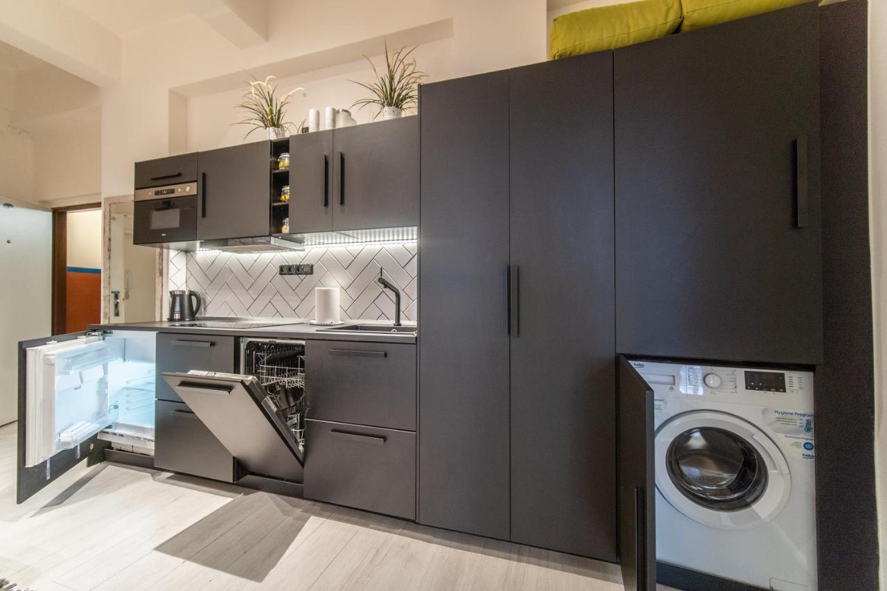 Sunny Central Apartment On Wenceslas Square By Easybnb ปราก ภายนอก รูปภาพ