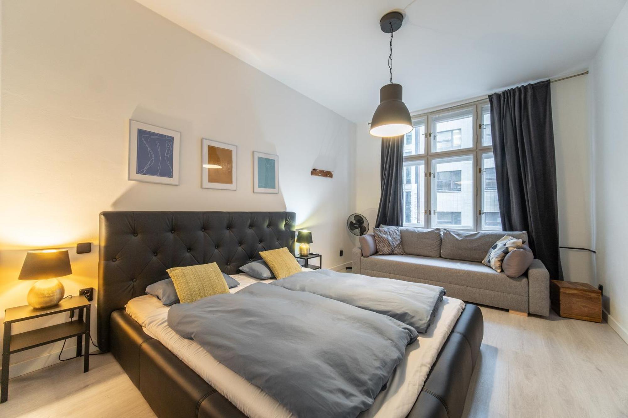 Sunny Central Apartment On Wenceslas Square By Easybnb ปราก ภายนอก รูปภาพ